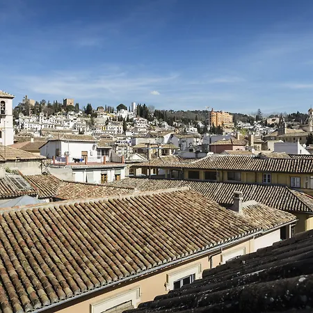 コンフォート ダウロ 2 ホテル 3*